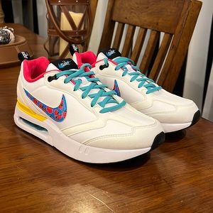 Nike Air Max Dawn shoes sneakers white Youth GS Grade school DQ7772 100 6.5 6.5Y